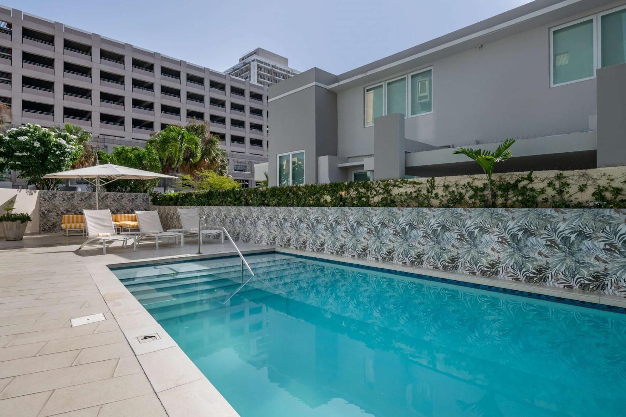 Condado Palm Inn San Juan, Tapestry Collection By Hilton Екстер'єр фото